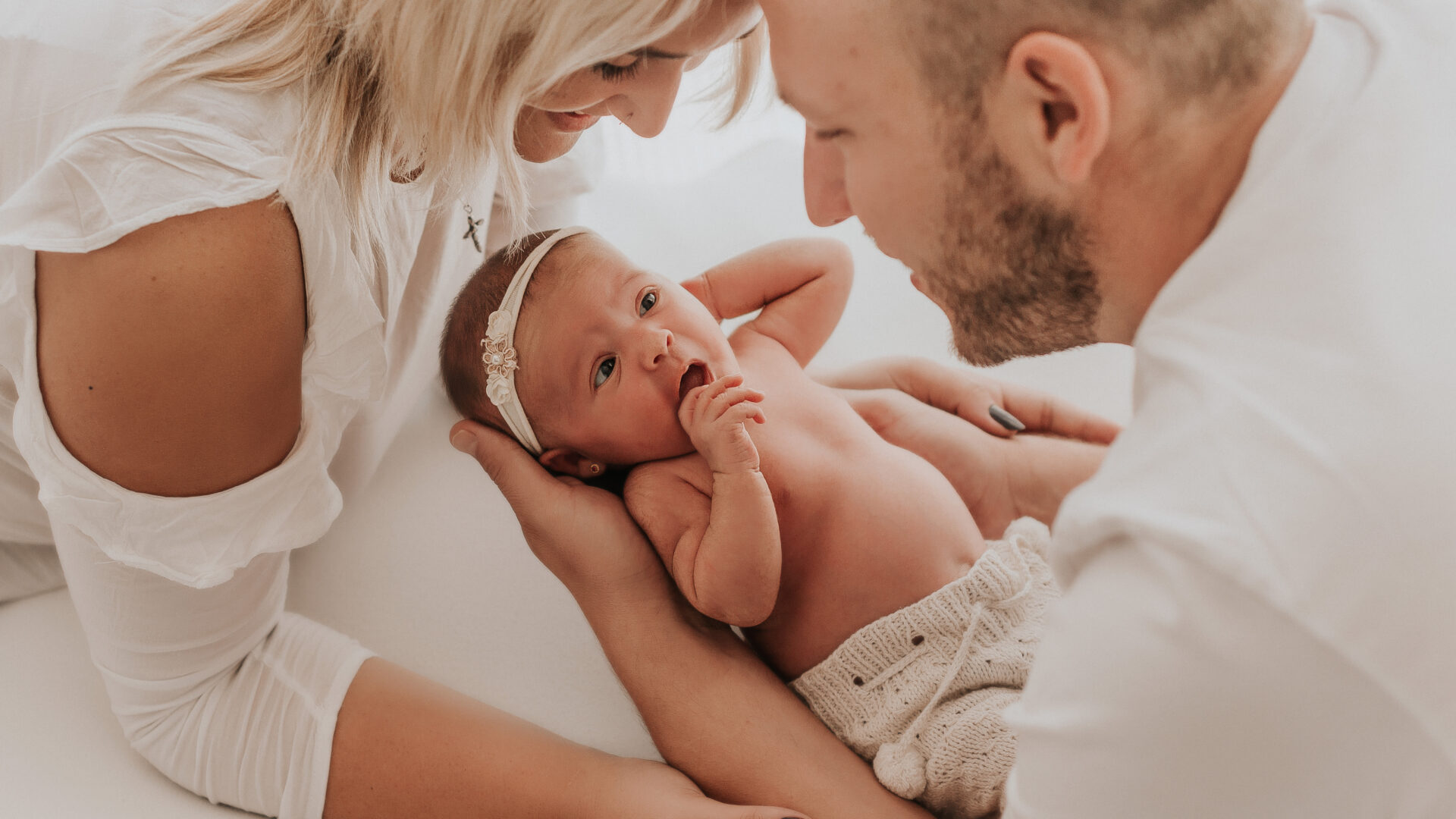 sesion de fotos de familia, fotografia profesional de familia, fotografa de bebés en berazategui
